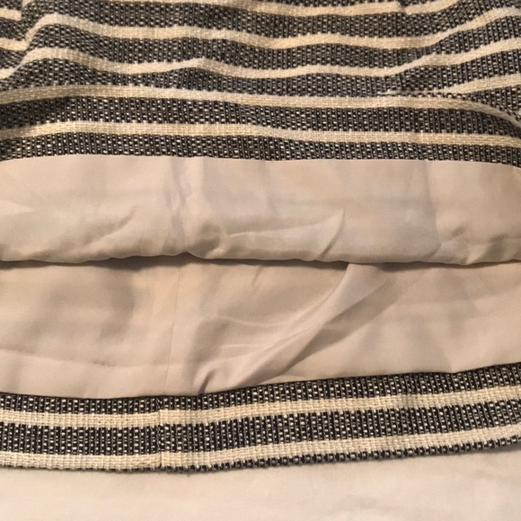 JCrew Skirt size 4 - Picture 3 of 4